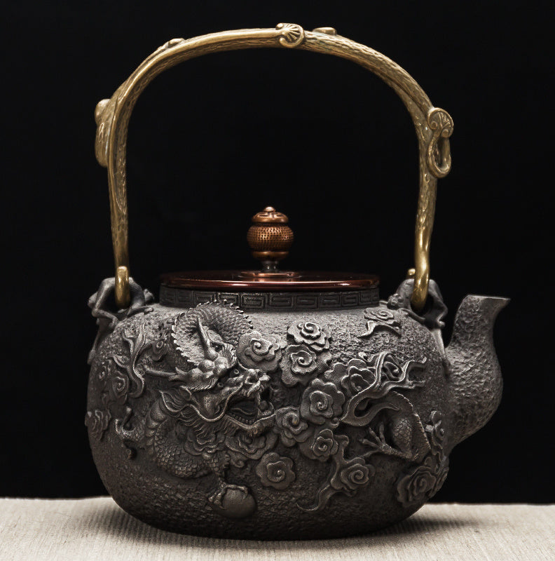 Red Cast Teapot Chifumi