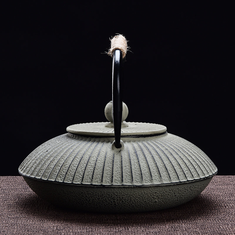 Red Cast Teapot Chifumi