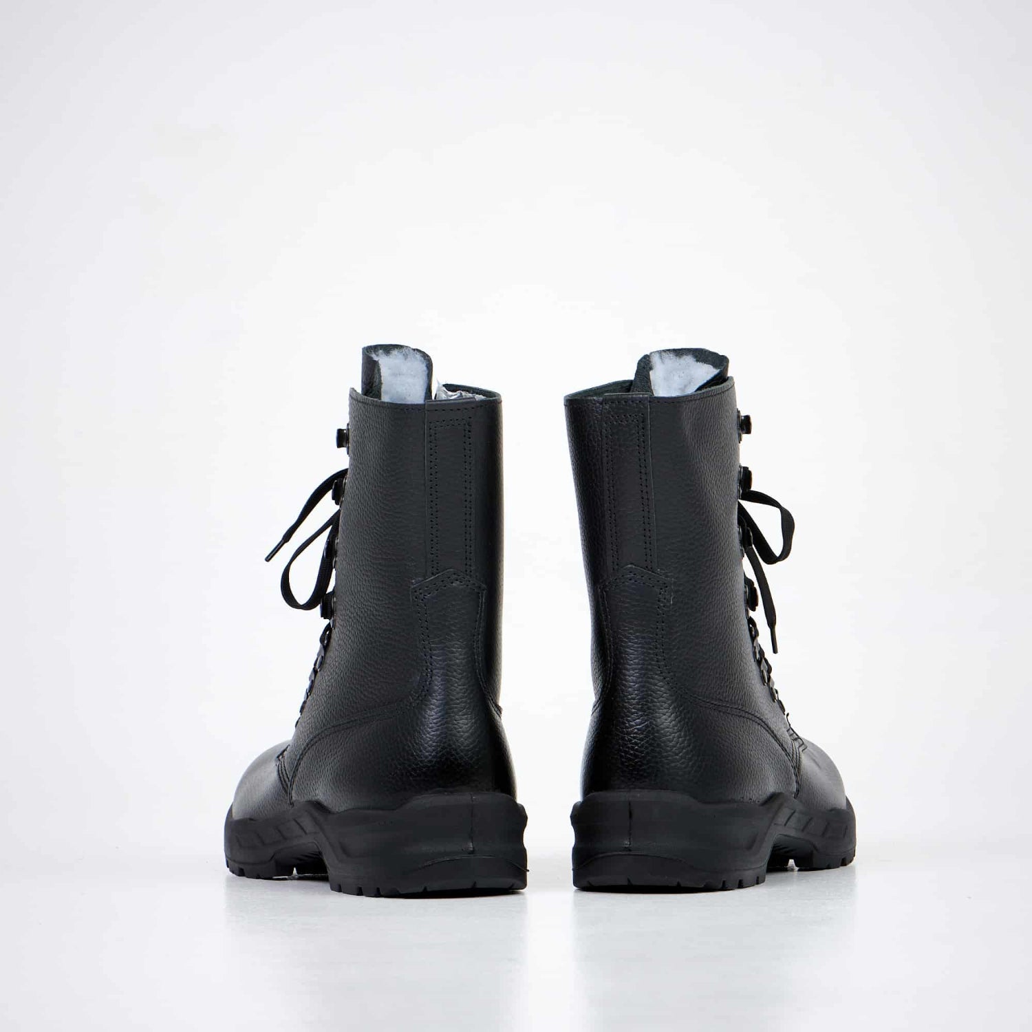 2077 combat boots aka M77 boots 2.0