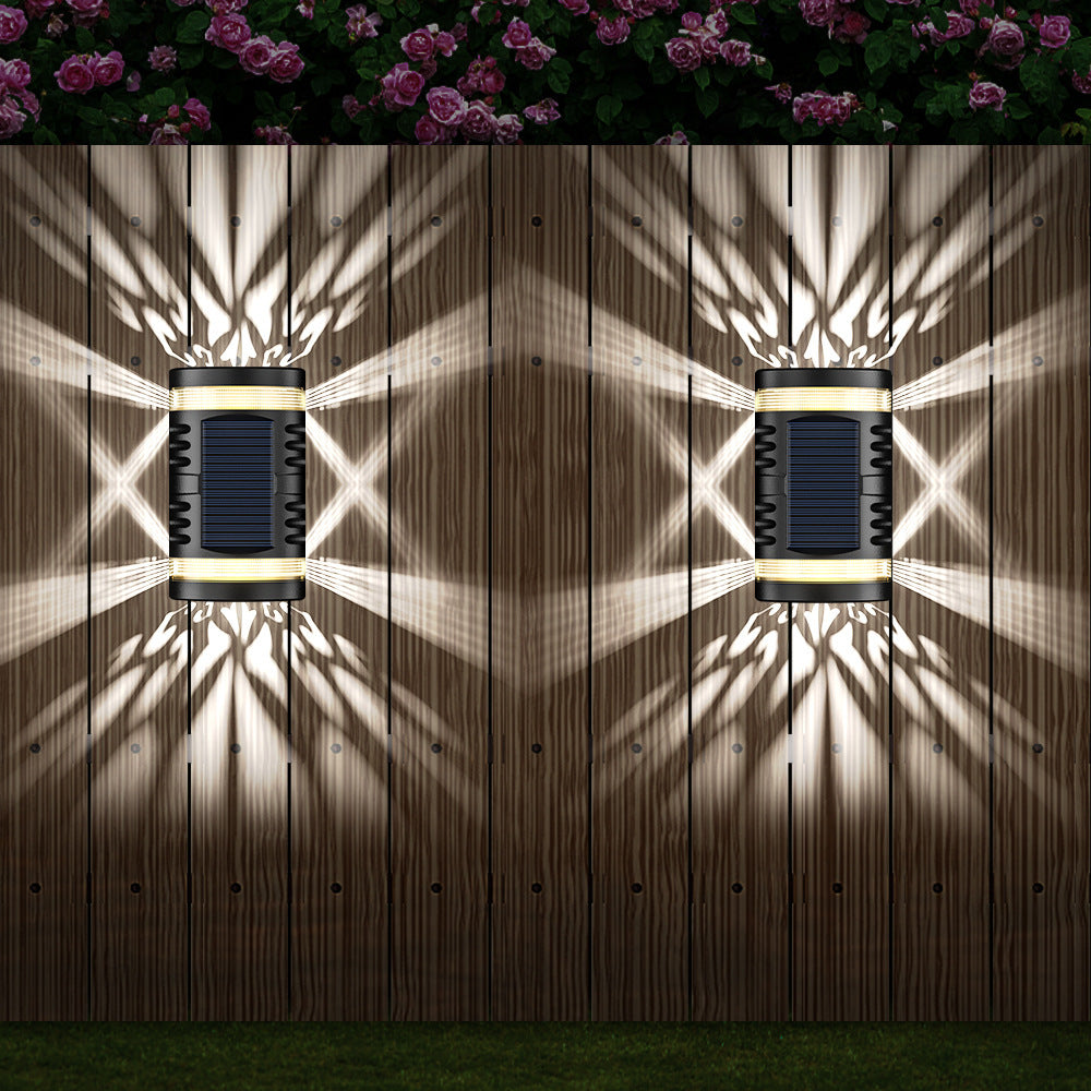 Solar wall light