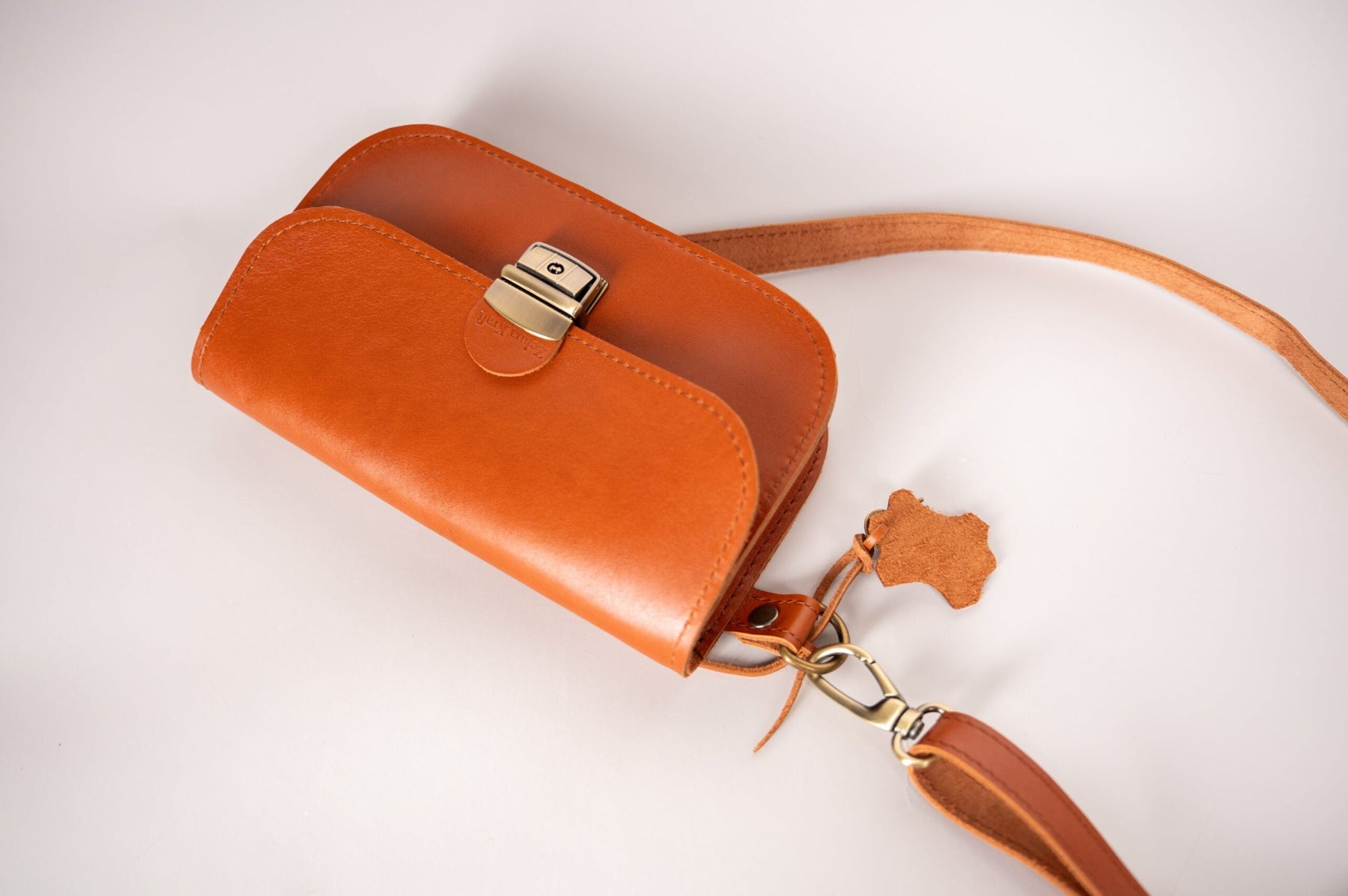 natural leather bag