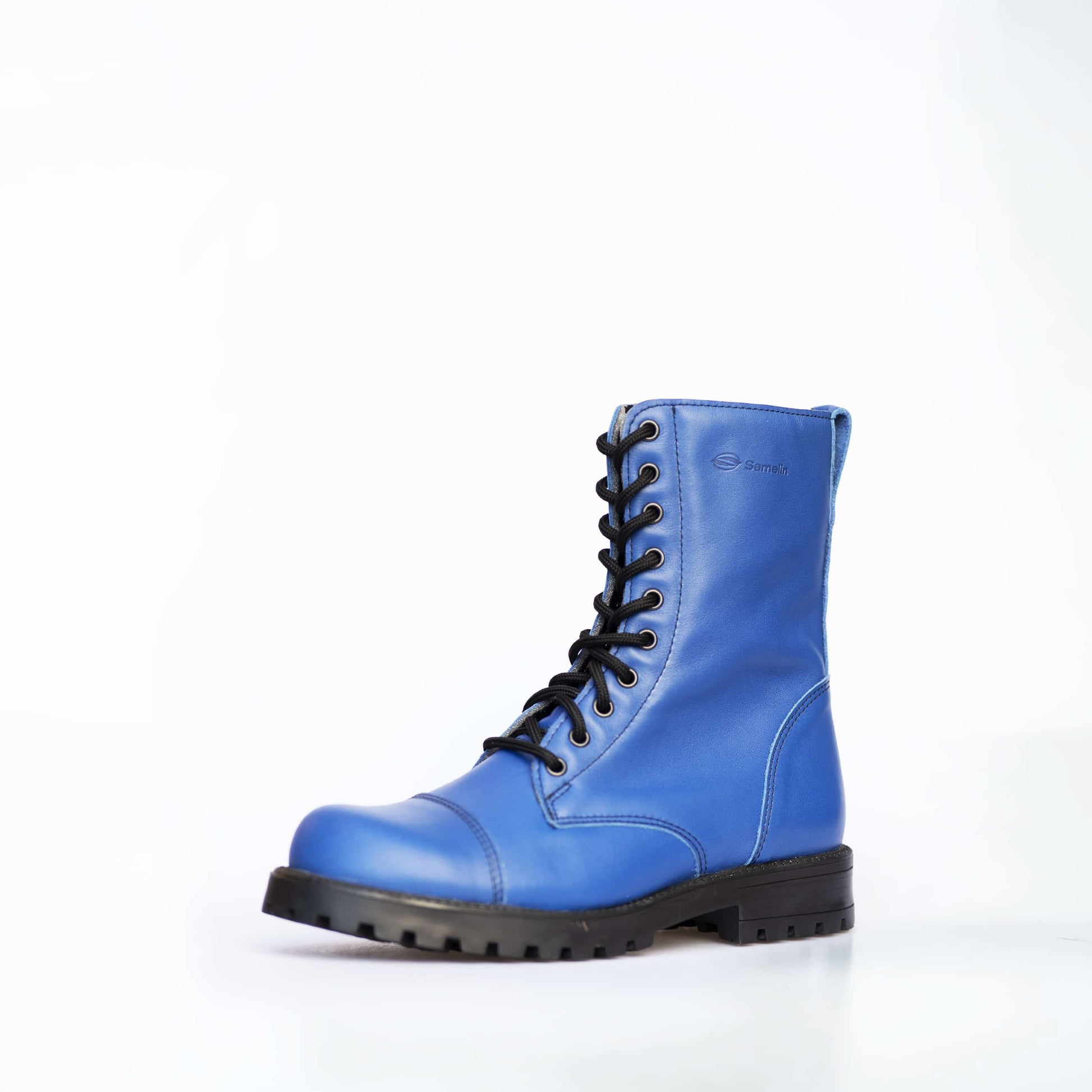  punk-style blue boots 